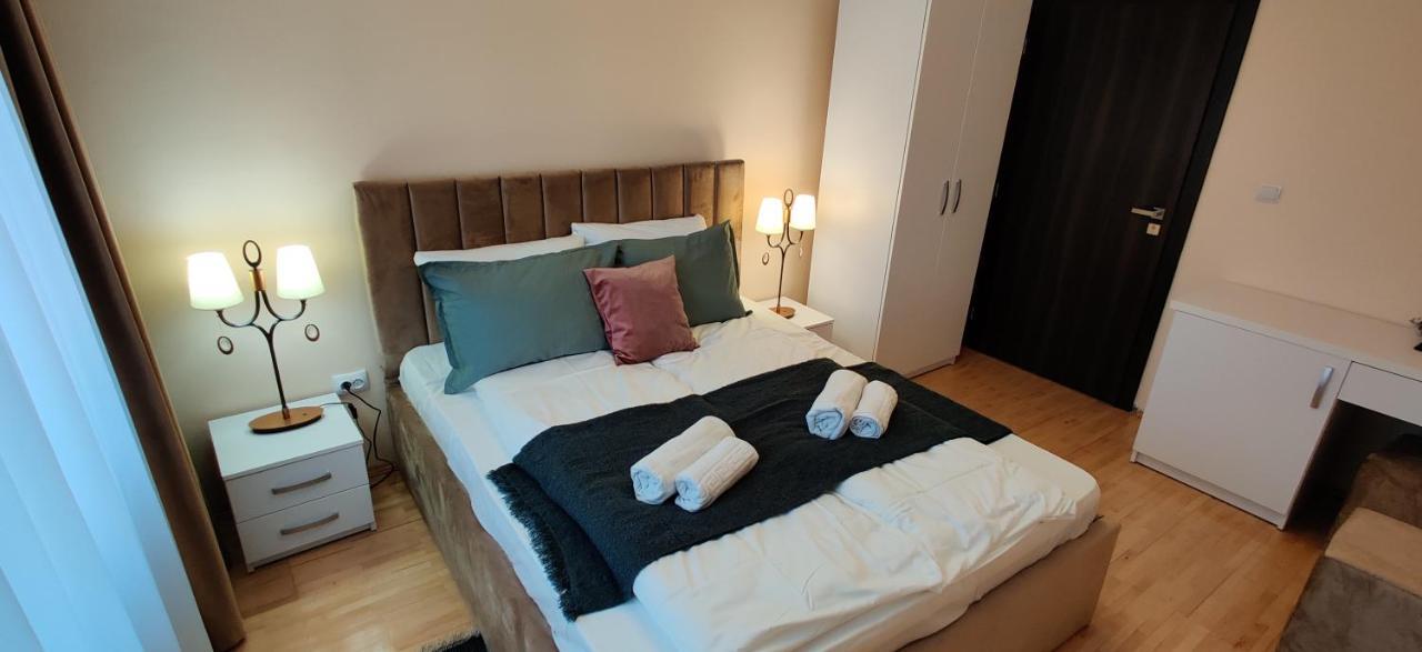 Casa Blanco Hotel Орадеа Екстериор снимка
