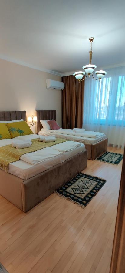 Casa Blanco Hotel Орадеа Екстериор снимка